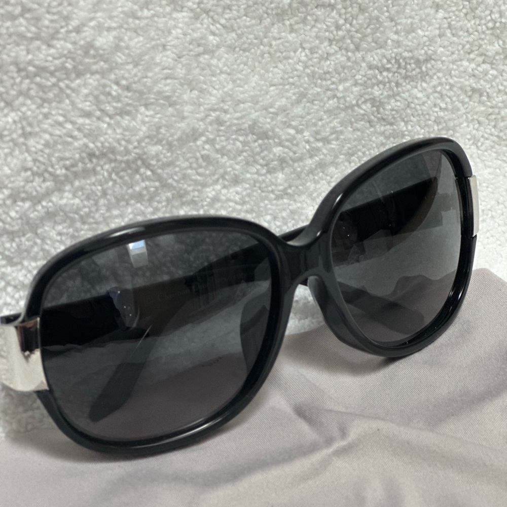 Brand new authentic Christian Dior midnight K sunglasses